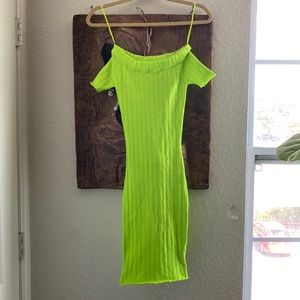 Mom Lim green body con dress size small.